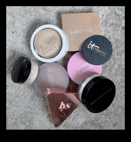 وضع البودرة والشيخوخة: تركيبات مضادة للشيخوخة لمظهر شبابي