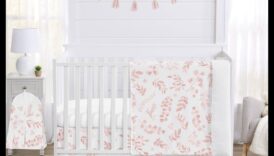 البراعم المتفتحة: معدات الحضانة الزهرية المرحة