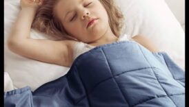 بطانية من الهدوء: لف طفلك في نوم هادئ