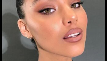 من الخفيف إلى المذهل: استكشاف القوام في أنماط مكياج المساء