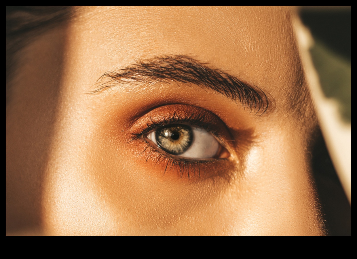 المكياج اليومي للعيون المقلوبة: نصائح للرفع والتفتيح