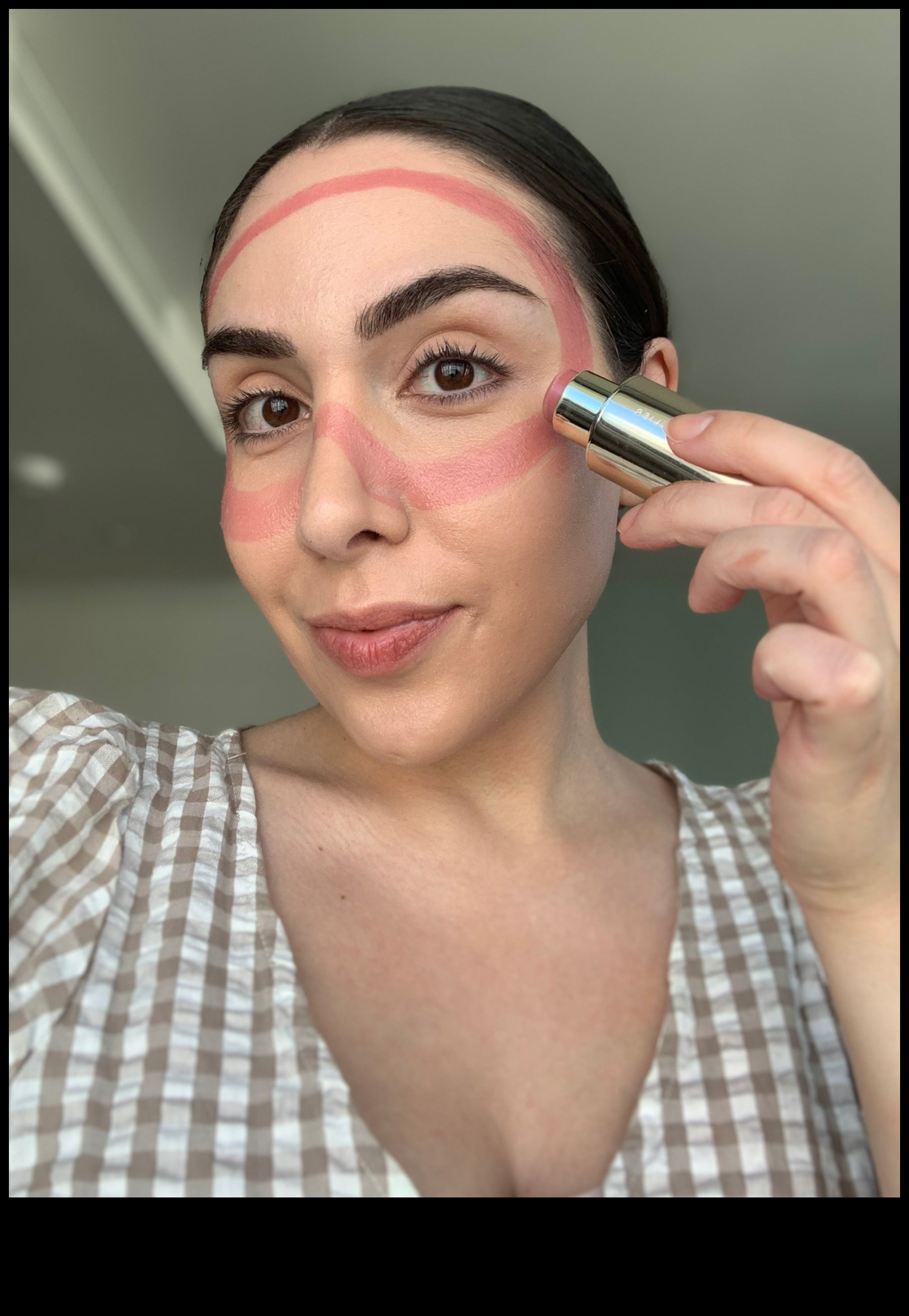 اللون البرونزي والتصوير الفوتوغرافي: نصائح لالتقاط مظهرك المشمس بتفاصيل مذهلة